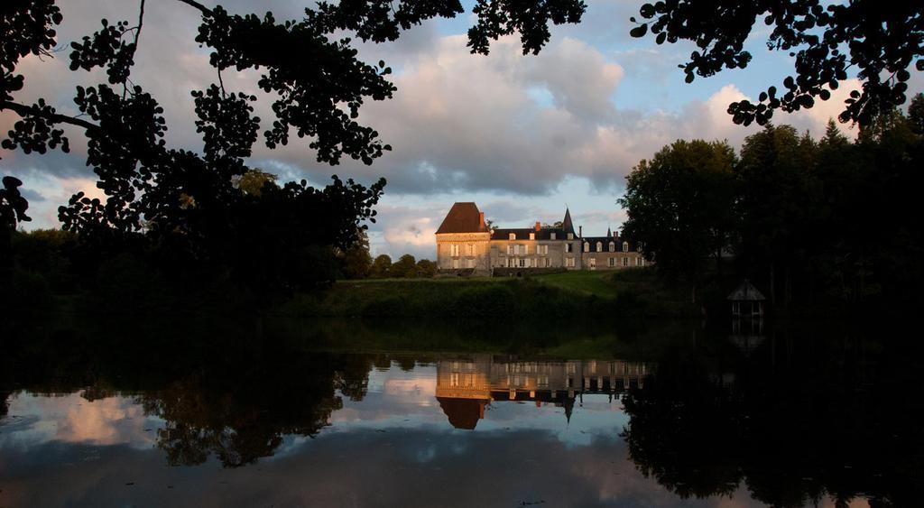 Chateau De La Lande Crozon-sur-Vauvre Luaran gambar